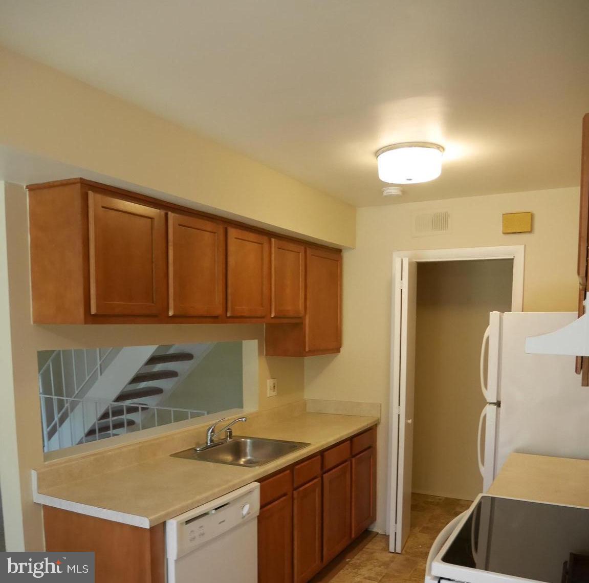 66 Ridgelawn Road, Unit A Reisterstown, MD 21136 - Photo 5 of 17 Kitchen