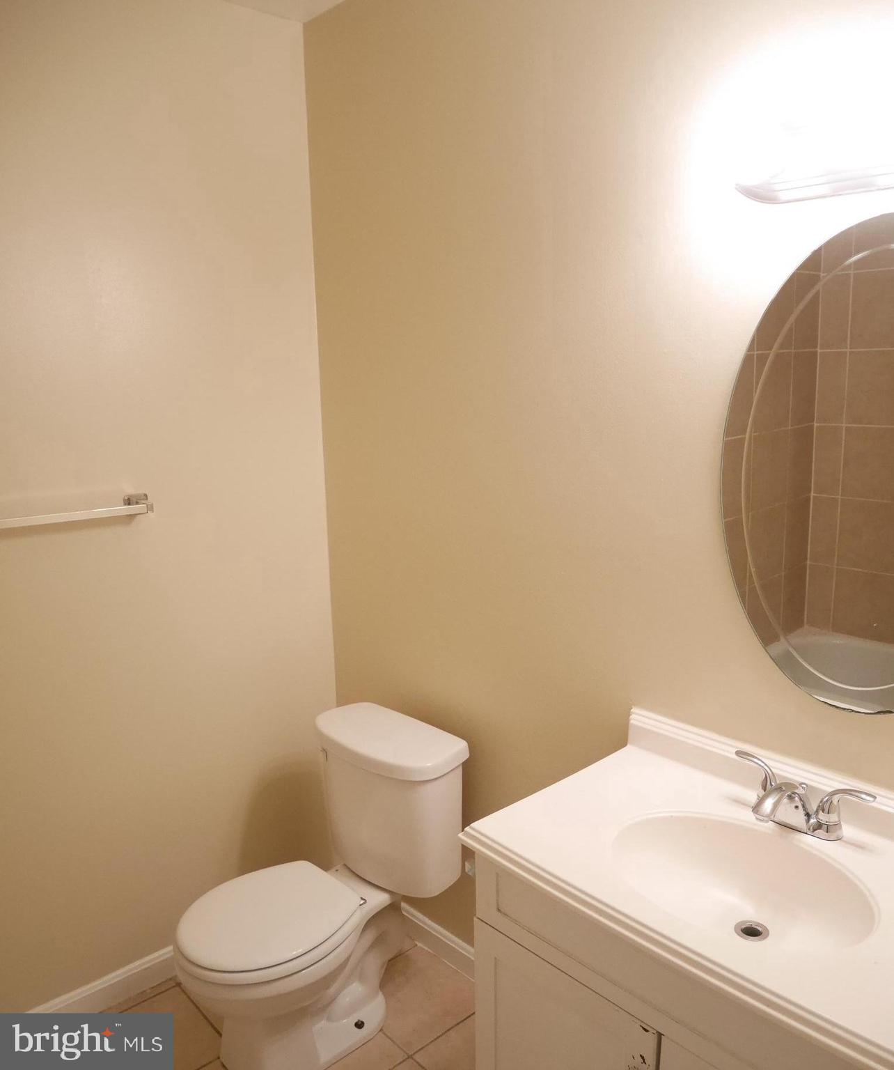66 Ridgelawn Road, Unit A Reisterstown, MD 21136 - Photo 9 of 17 Full Bathroom