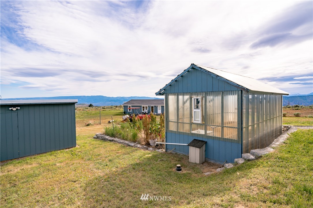 982 Husky Run Road East Wenatchee, WA 98802 - Photo 16 of 25 Gallery Image 16