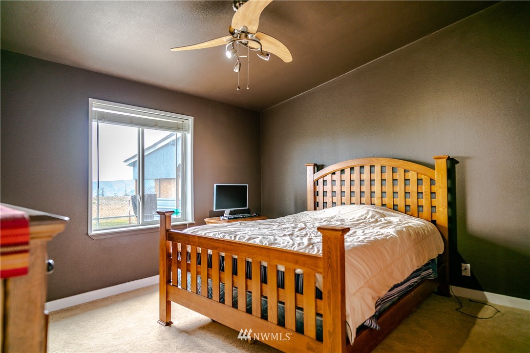 982 Husky Run Road East Wenatchee, WA 98802 - Photo 8 of 25 Gallery Image 8