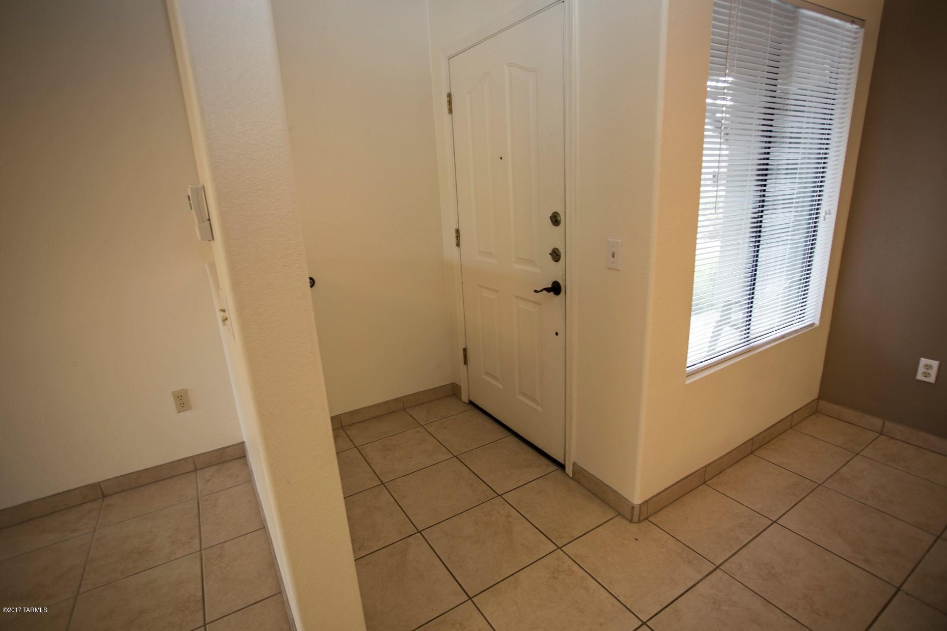 5751 North Kolb Road, Unit 30107 Tucson, AZ 85750 - Photo 12 of 32