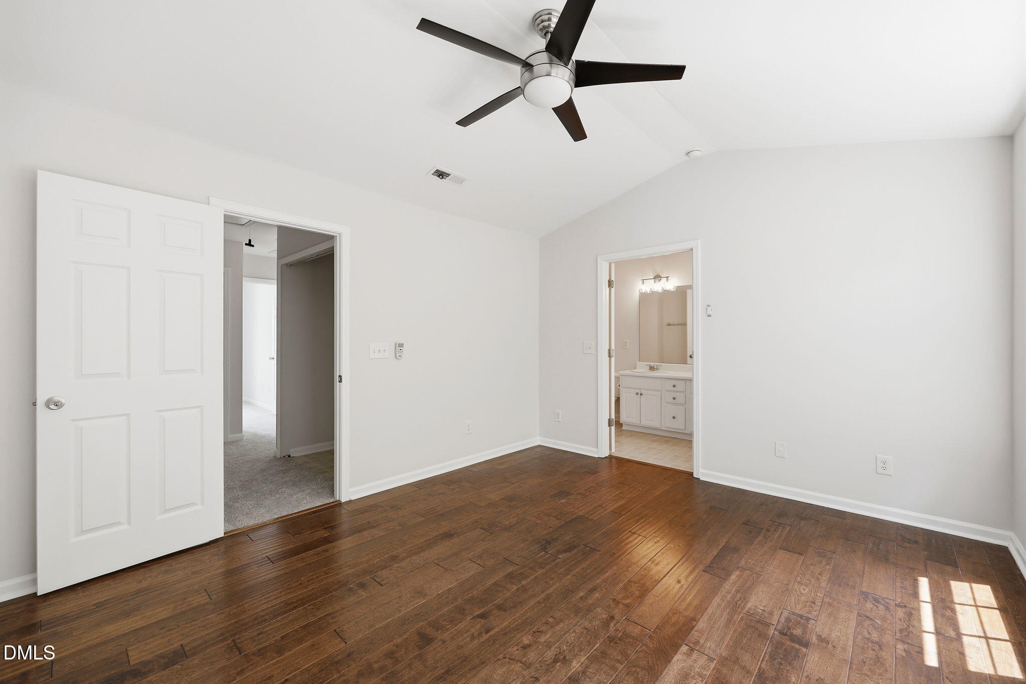 8211 Clasara Circle Raleigh, NC 27613 - Photo 18 of 36