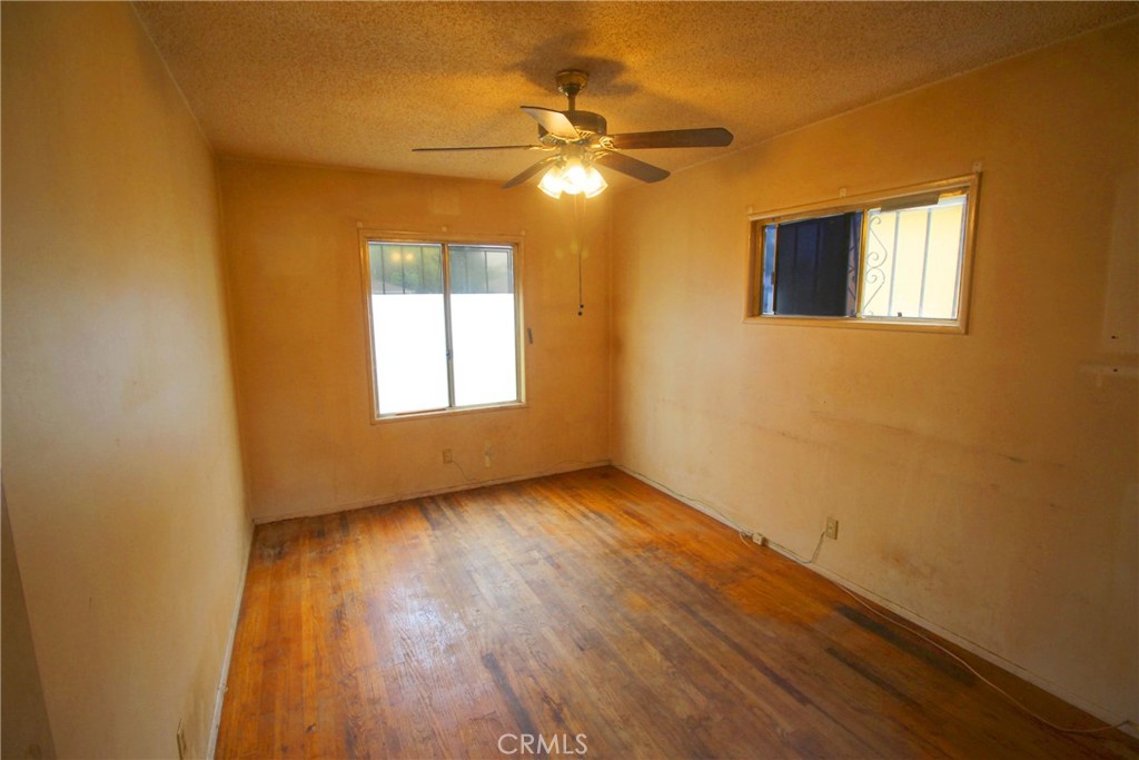 336 West Caldwell Street Compton, CA 90220 - Photo 22 of 39