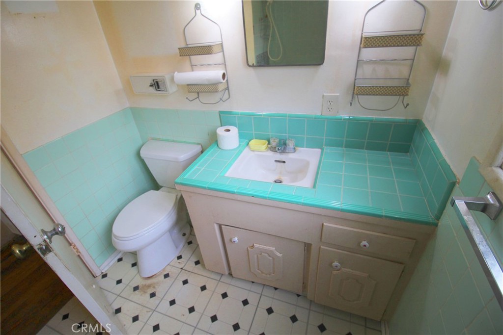 336 West Caldwell Street Compton, CA 90220 - Photo 27 of 39