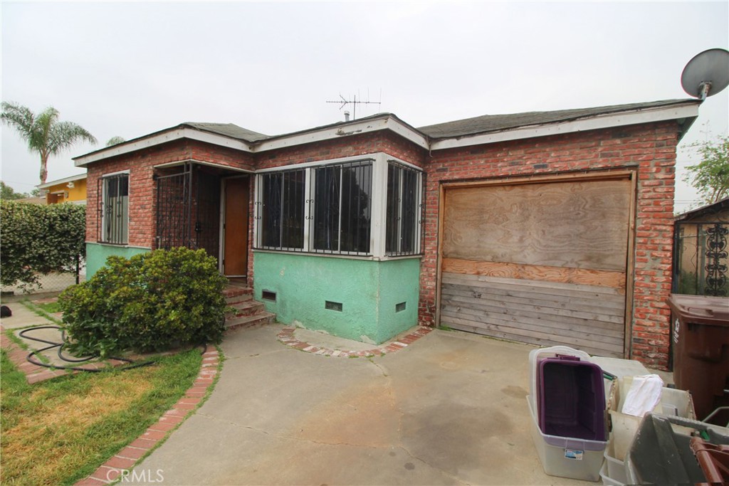 336 West Caldwell Street Compton, CA 90220 - Photo 3 of 39