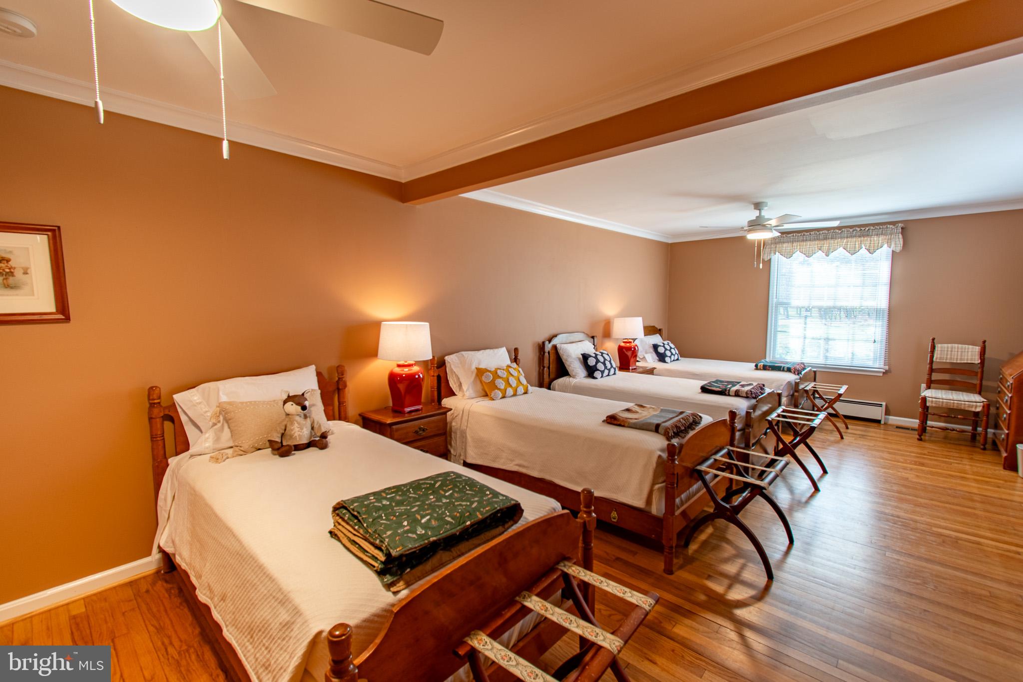 5995 Elston Shore Road Neavitt, MD 21652 - Photo 20 of 42 Spacious, inviting guest room retreat.