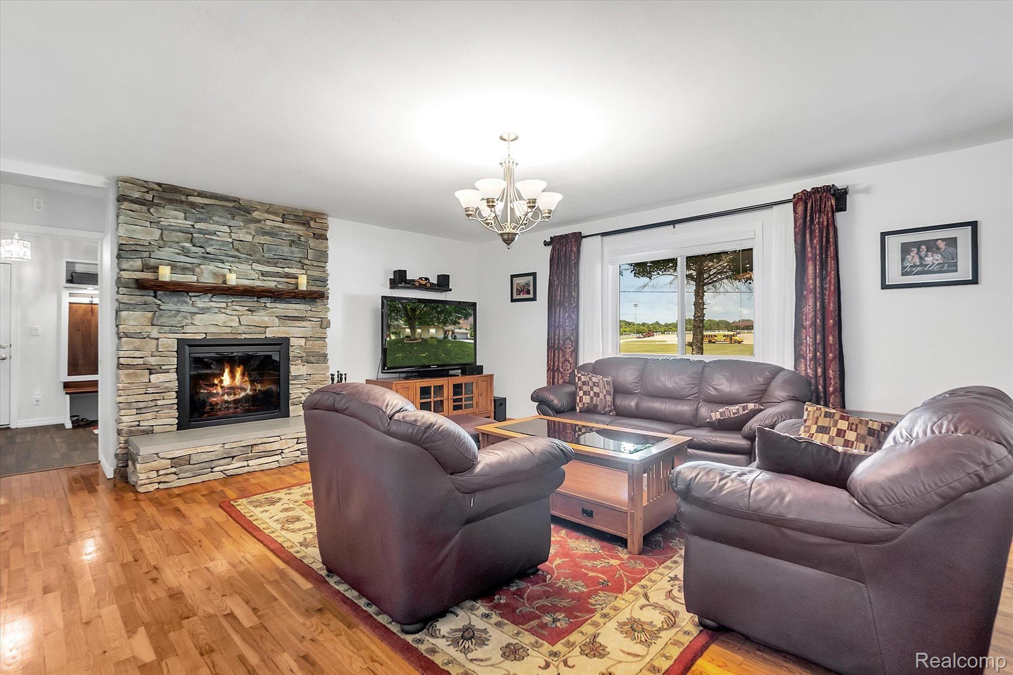 3127 North Seymour Road Flushing, MI 48433 - Photo 7 of 55 Gallery Image 7