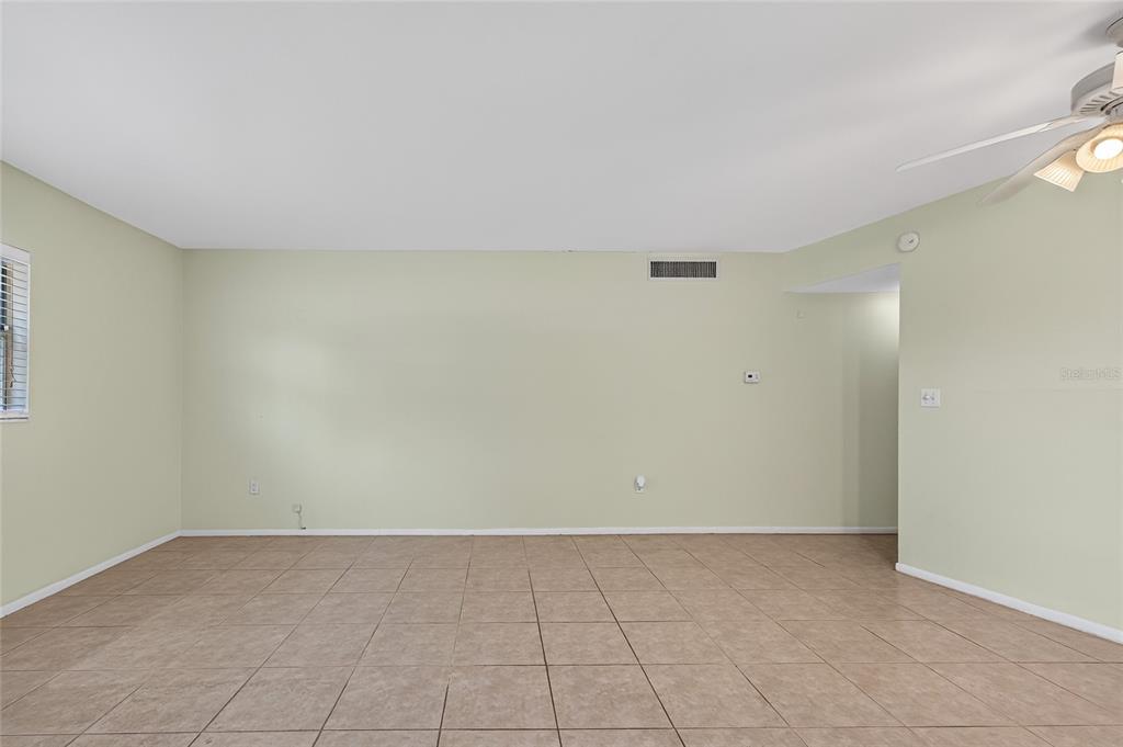 245 Center Road, Unit 109 Venice, FL 34285 - Photo 16 of 48 Gallery Image 16