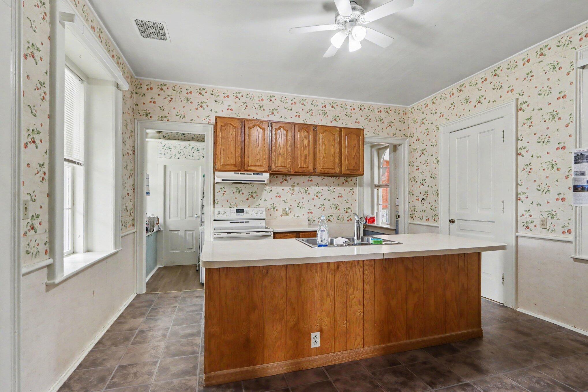 31465 West Colon Road Colon, MI 49040 - Photo 12 of 28 009_file_6429