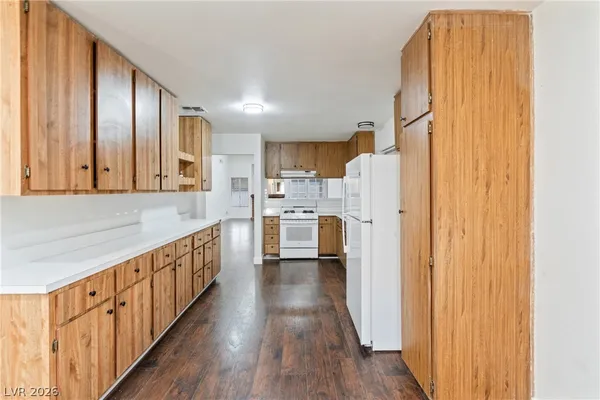 $2,695 | 2366 Aqua Vista Avenue, Henderson, NV 89014