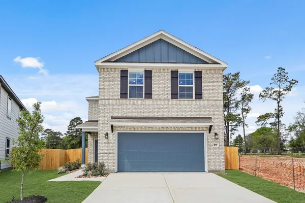 $314,900 | 217 Spring Drive, Hockley, TX 77447