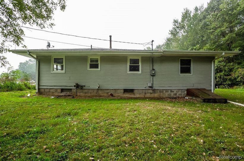 5912 Ridge Road Jackson, MI 49201 - Photo 19 of 21 19.JPG