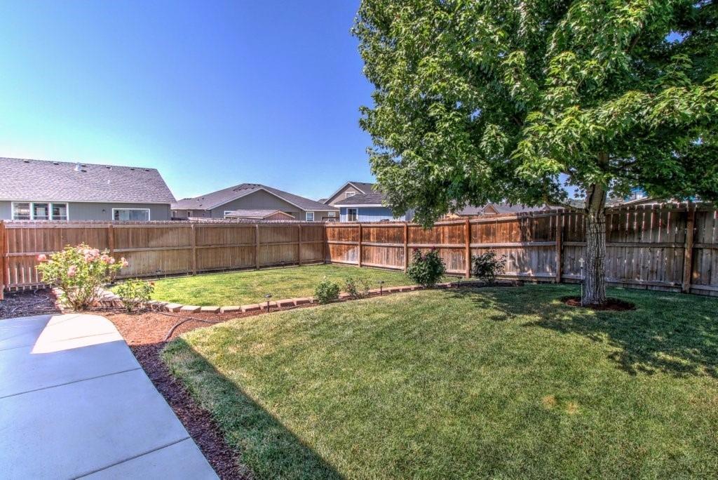 630 Barton Road Eagle Point, OR 97524 - Photo 5 of 21 Additional Photo