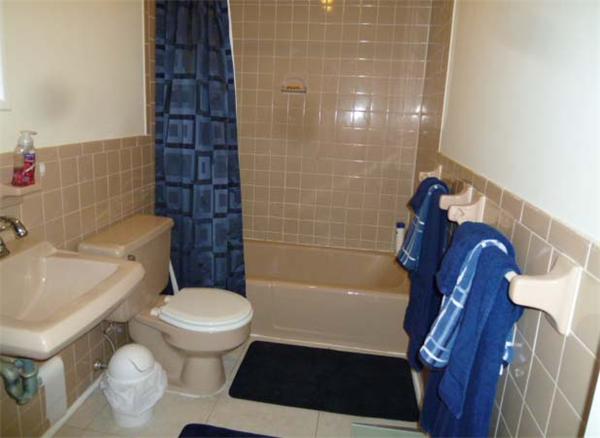 18 Hamilton Road, Unit 505 Arlington, MA 02474 - Photo 7 of 12 Gallery Image 7