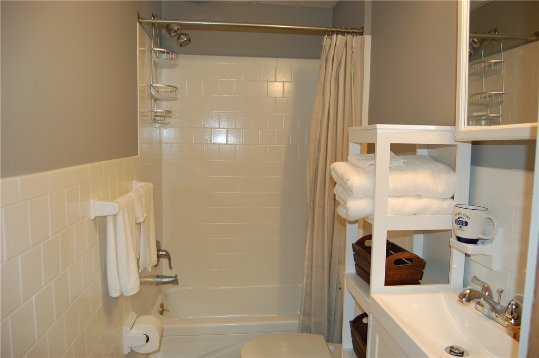 7 Nichols Lane, Unit 5 Hopkinton, RI 02832 - Photo 16 of 19 Bathroom
