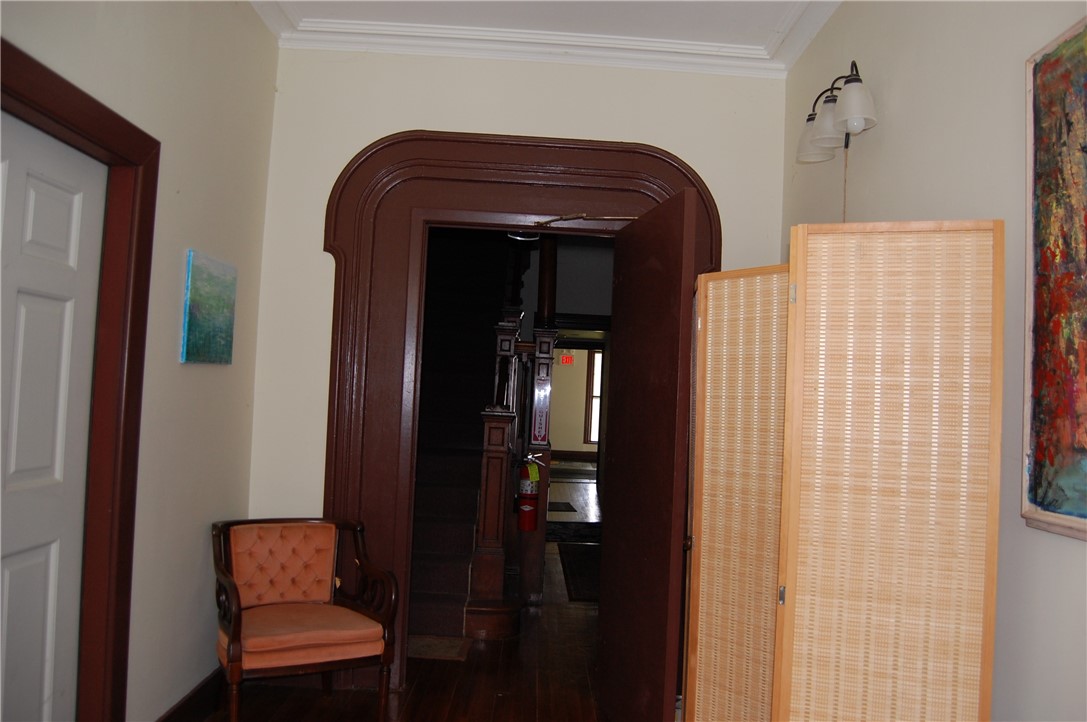 7 Nichols Lane, Unit 5 Hopkinton, RI 02832 - Photo 19 of 19 Front Entry Hall