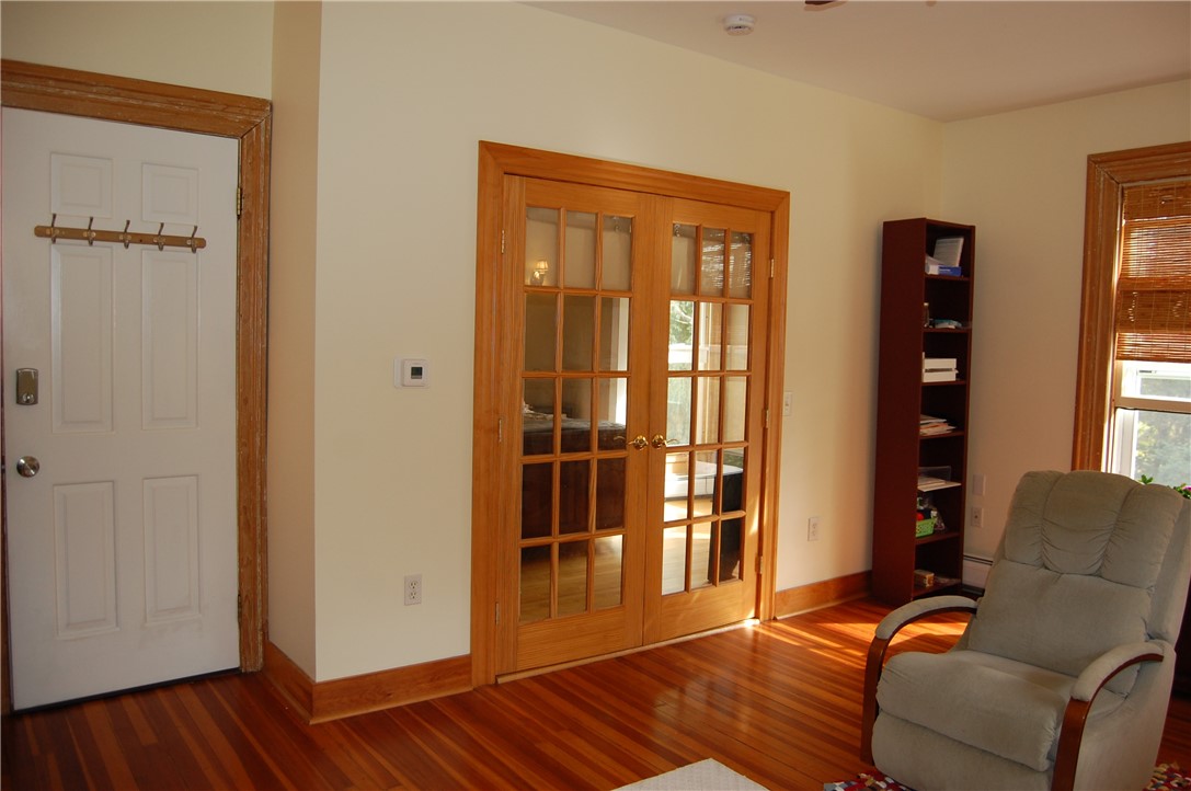 7 Nichols Lane, Unit 5 Hopkinton, RI 02832 - Photo 8 of 19 Living Room