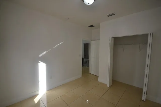 $3,900 | 14483 Southwest 13th Terrace, Miami, FL 33184