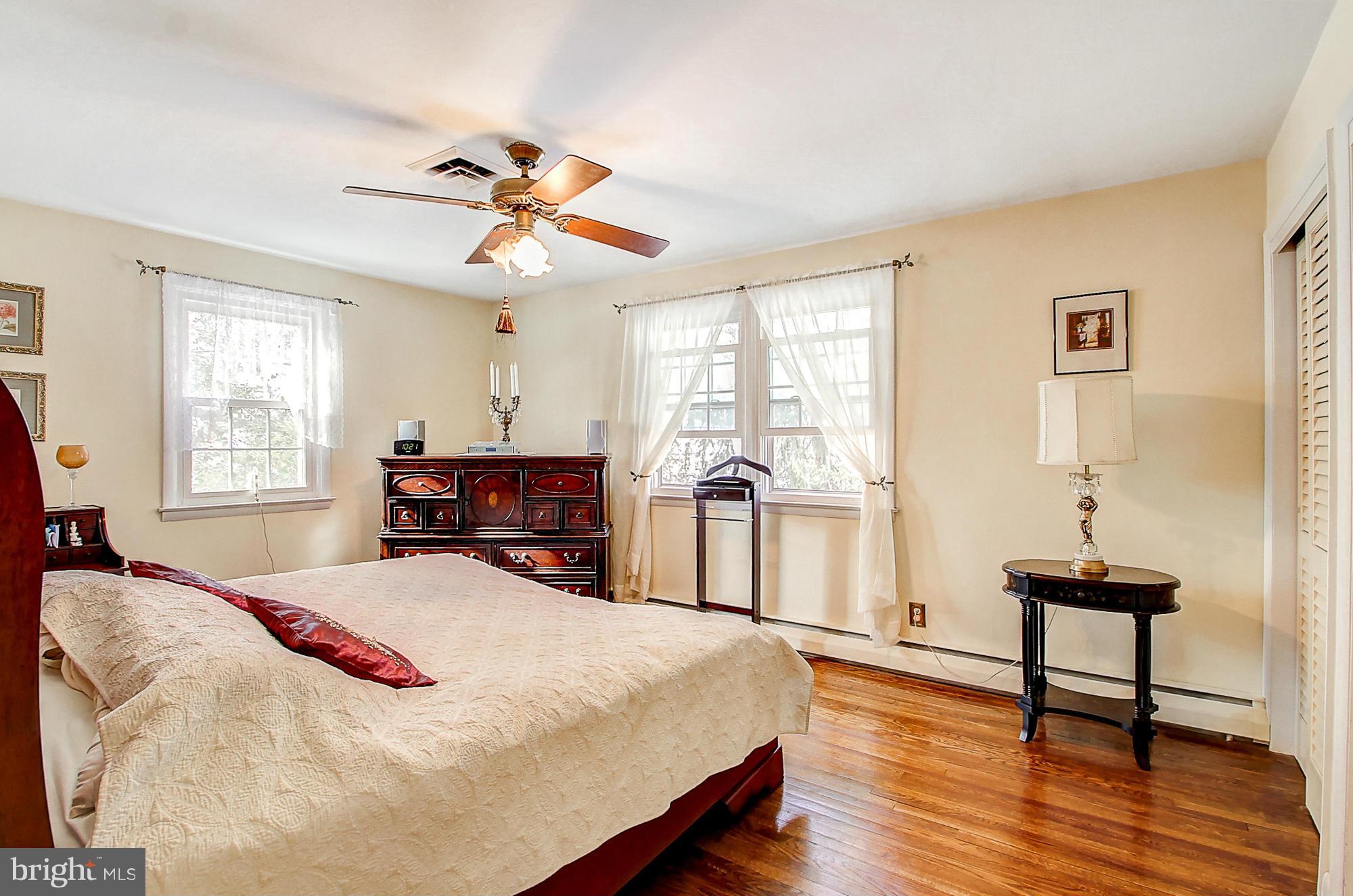 242 Coldbrook Road Lutherville-Timonium, MD 21093 - Photo 11 of 30 Bedroom (Master)