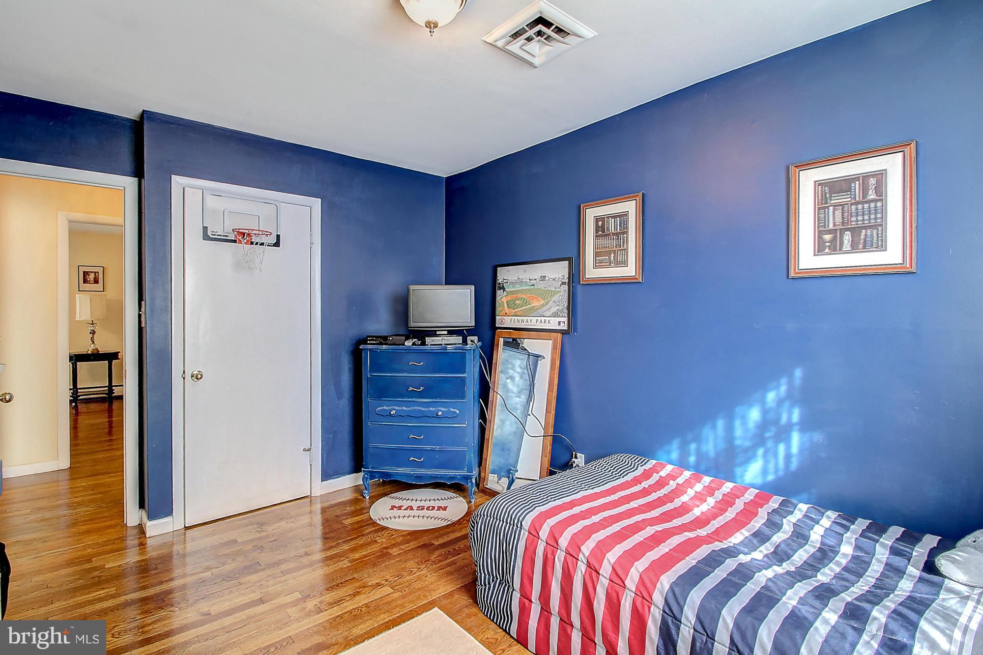242 Coldbrook Road Lutherville-Timonium, MD 21093 - Photo 16 of 30 Bedroom
