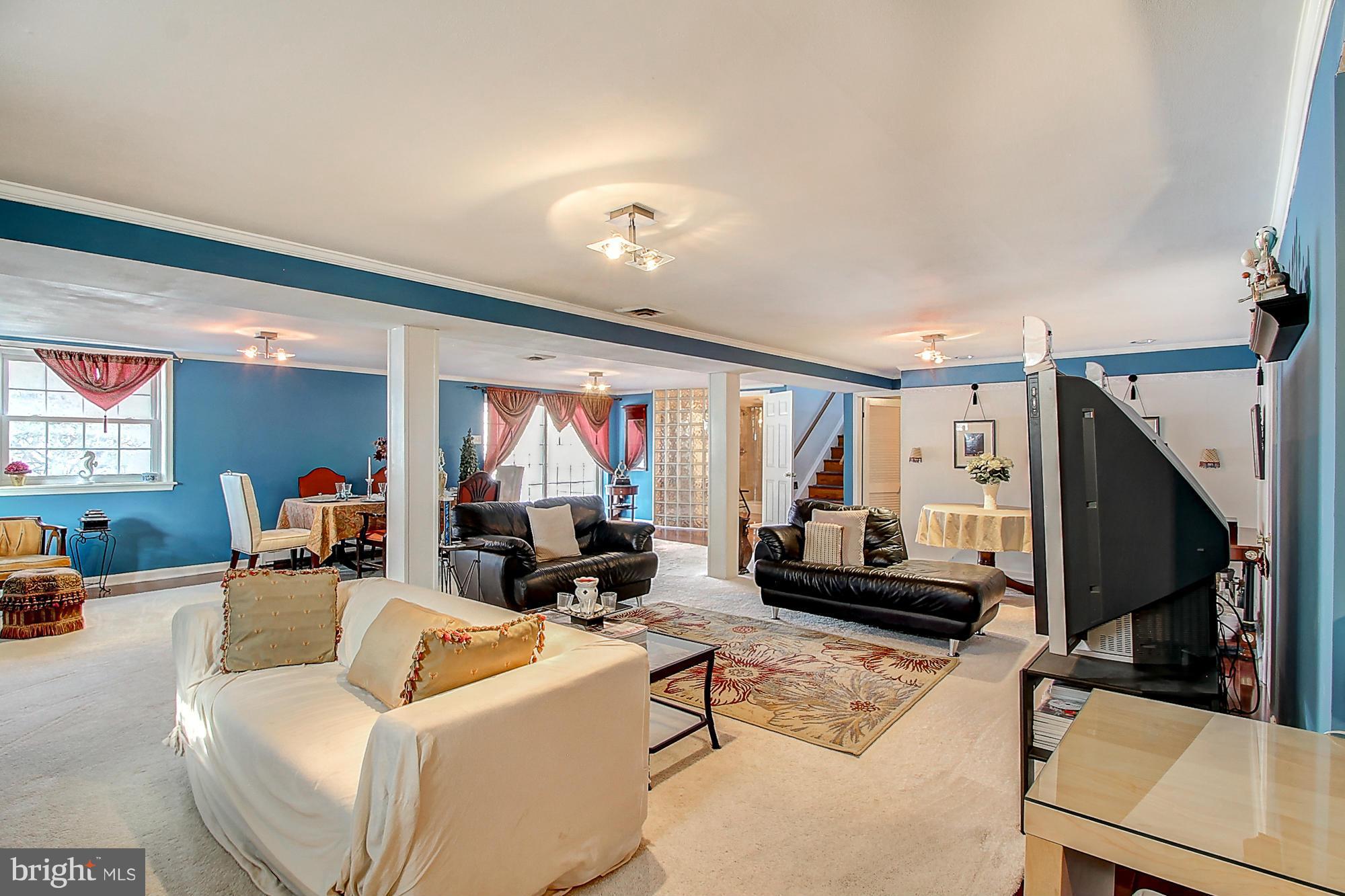 242 Coldbrook Road Lutherville-Timonium, MD 21093 - Photo 23 of 30 Family Room