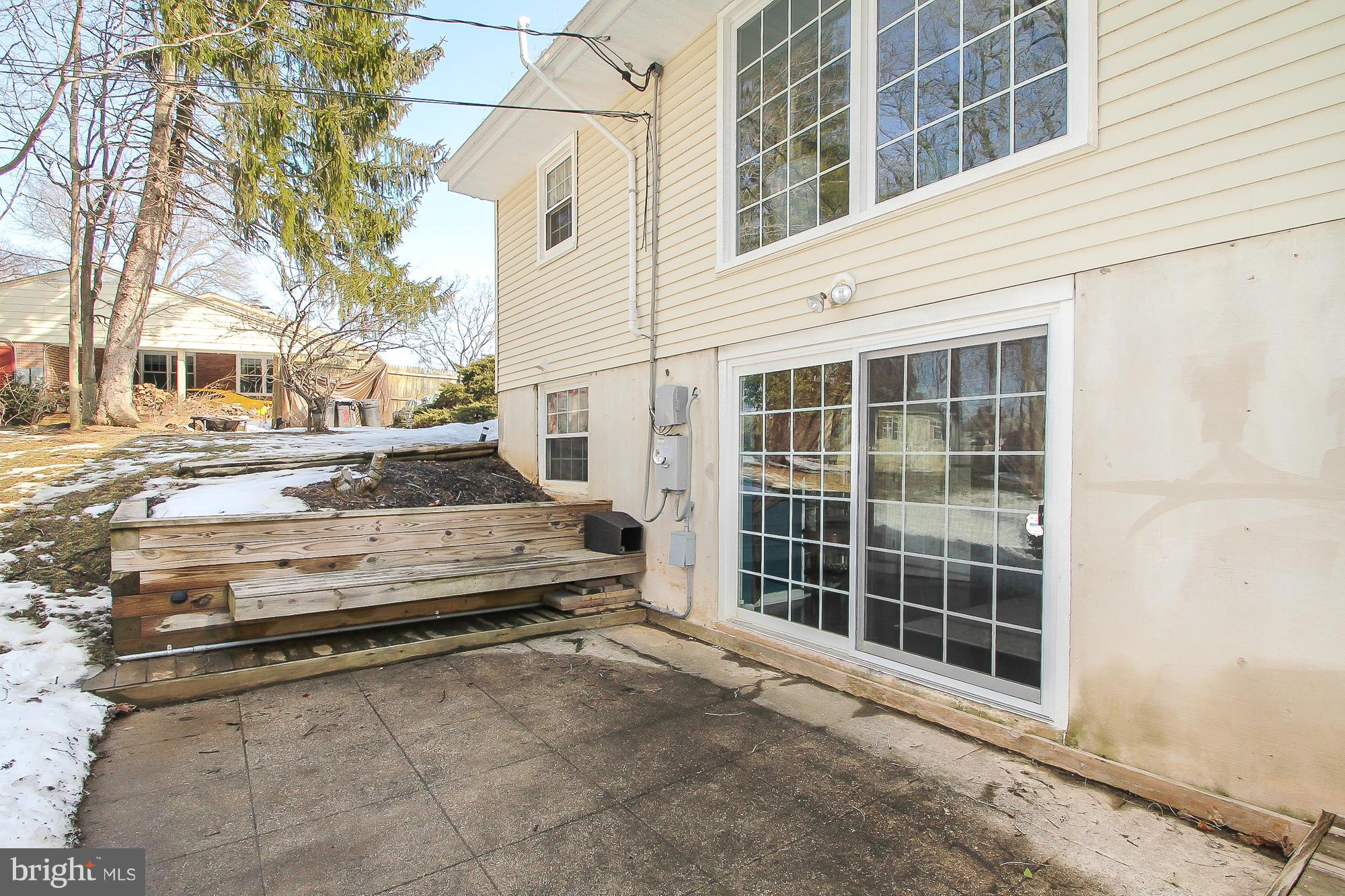 242 Coldbrook Road Lutherville-Timonium, MD 21093 - Photo 29 of 30 Exterior (Rear)