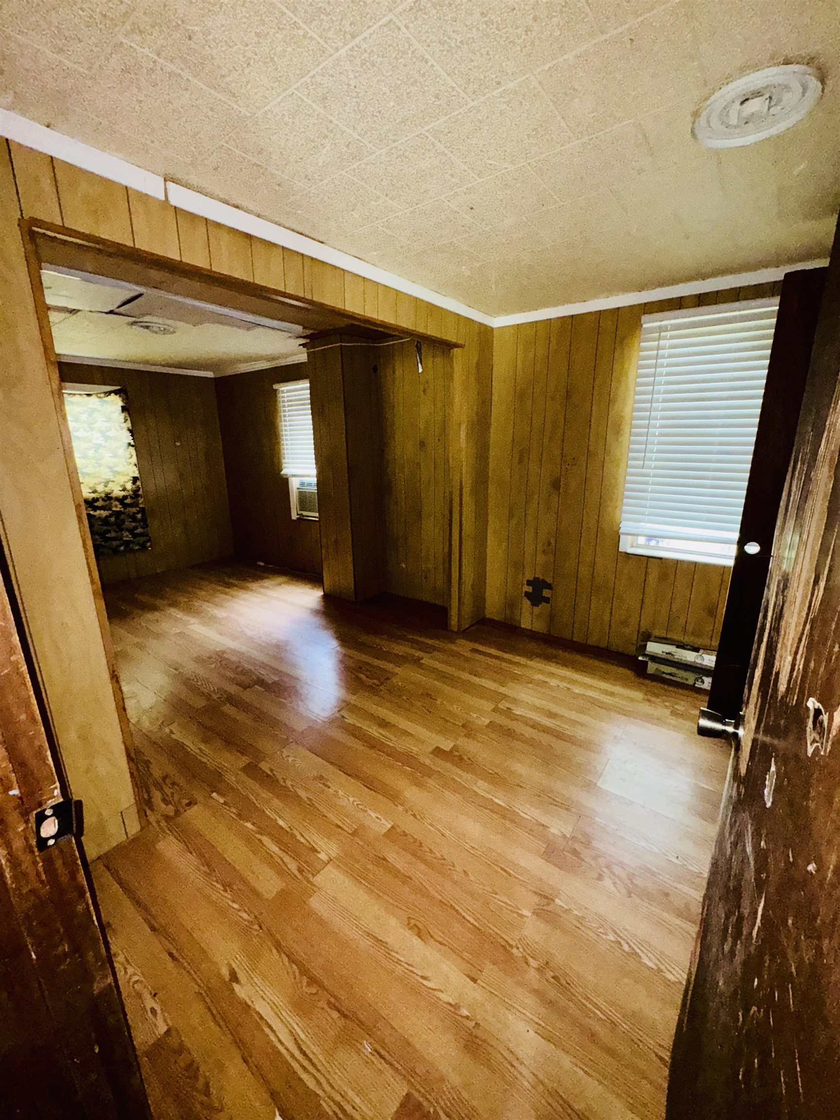 1008 West Ave B Silsbee, TX 77656 - Photo 6 of 10