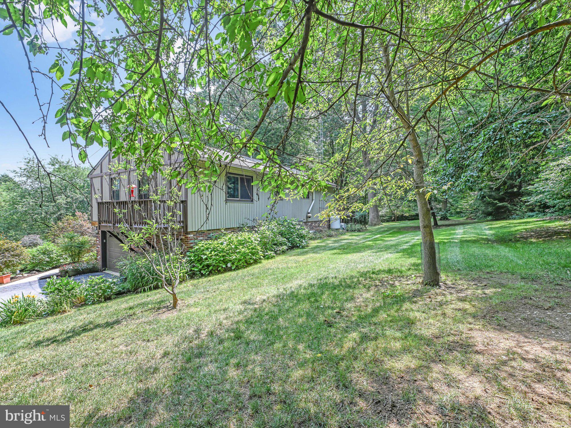 474 Lakeview Drive Lititz, PA 17543 - Photo 27 of 37