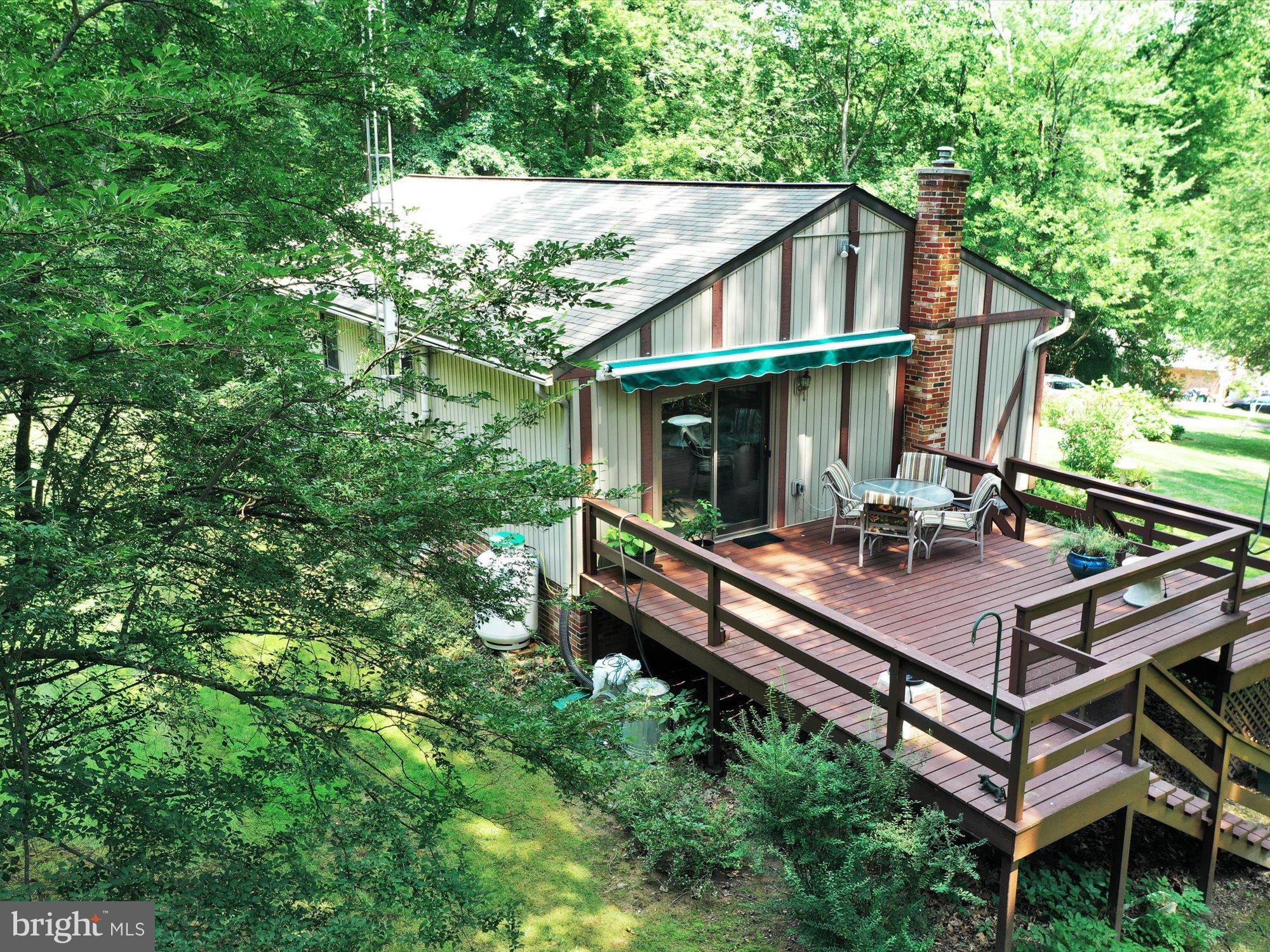 474 Lakeview Drive Lititz, PA 17543 - Photo 6 of 37