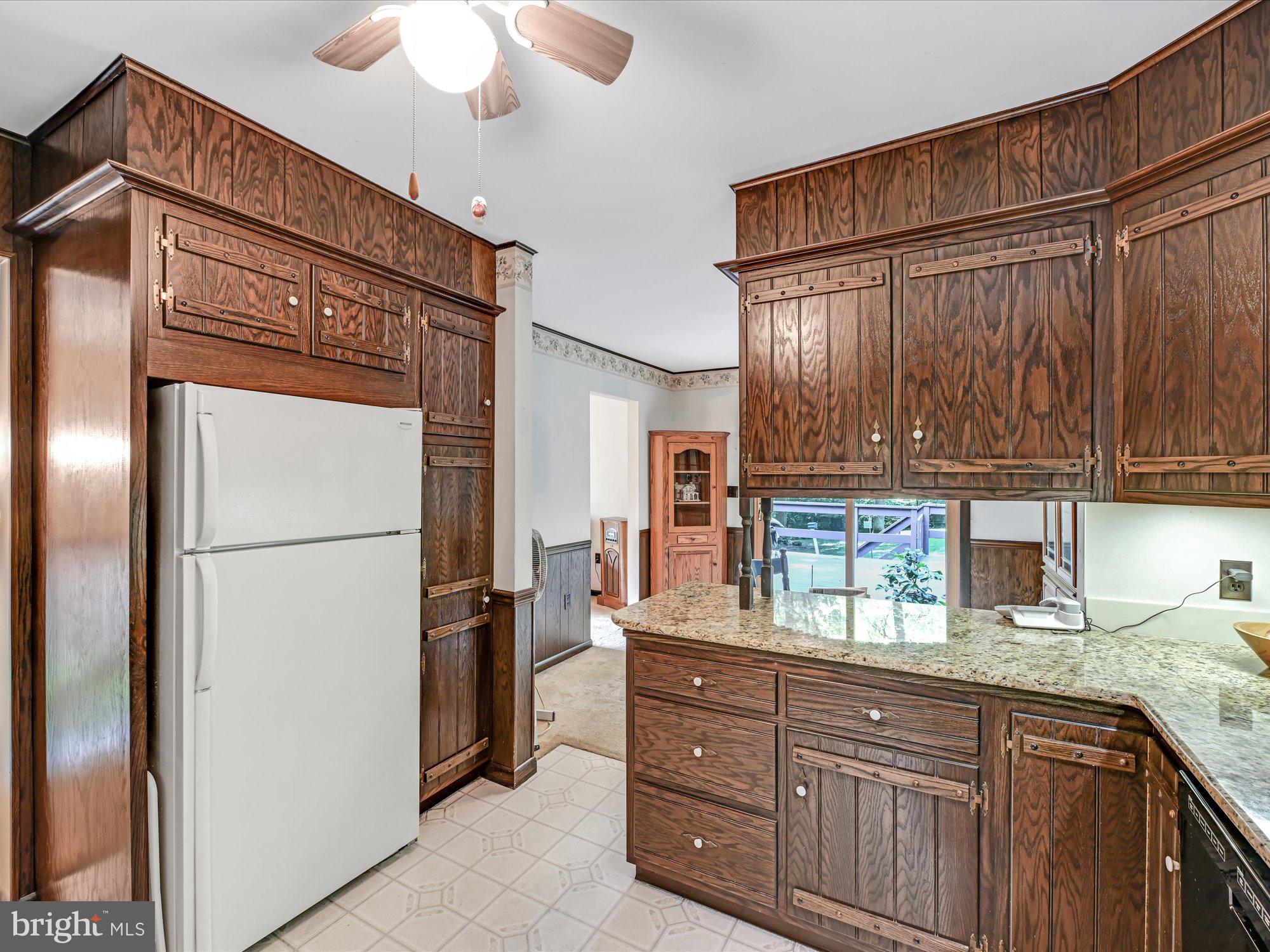 474 Lakeview Drive Lititz, PA 17543 - Photo 9 of 37