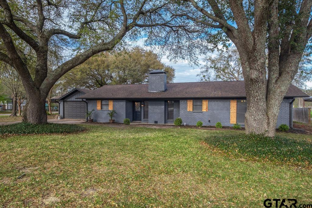 209 Chestnut Street Van, TX 75790 - Photo 4 of 29