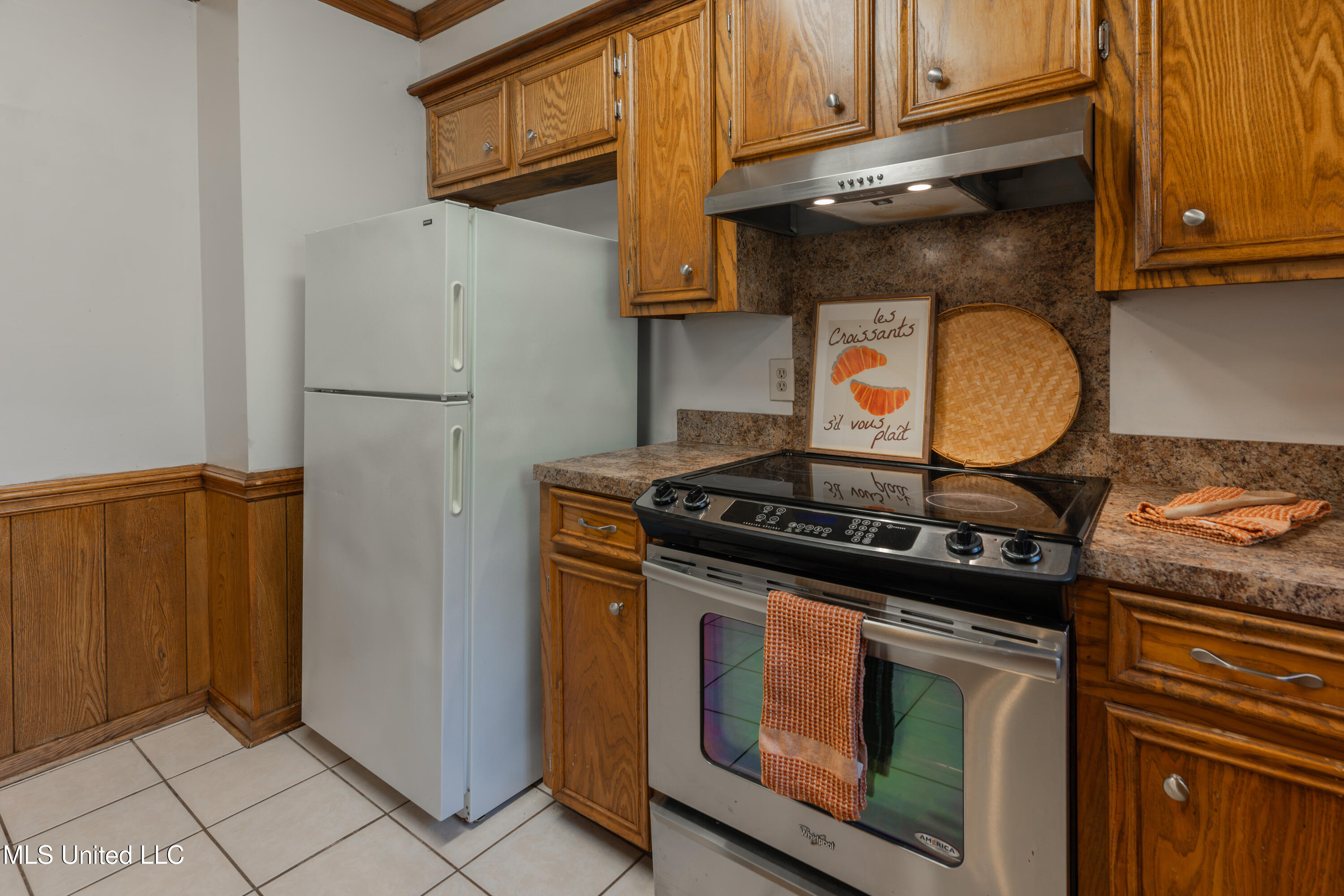 107 Spanish Moss Drive Clinton, MS 39056 - Photo 15 of 49 21-Kitchen(2)