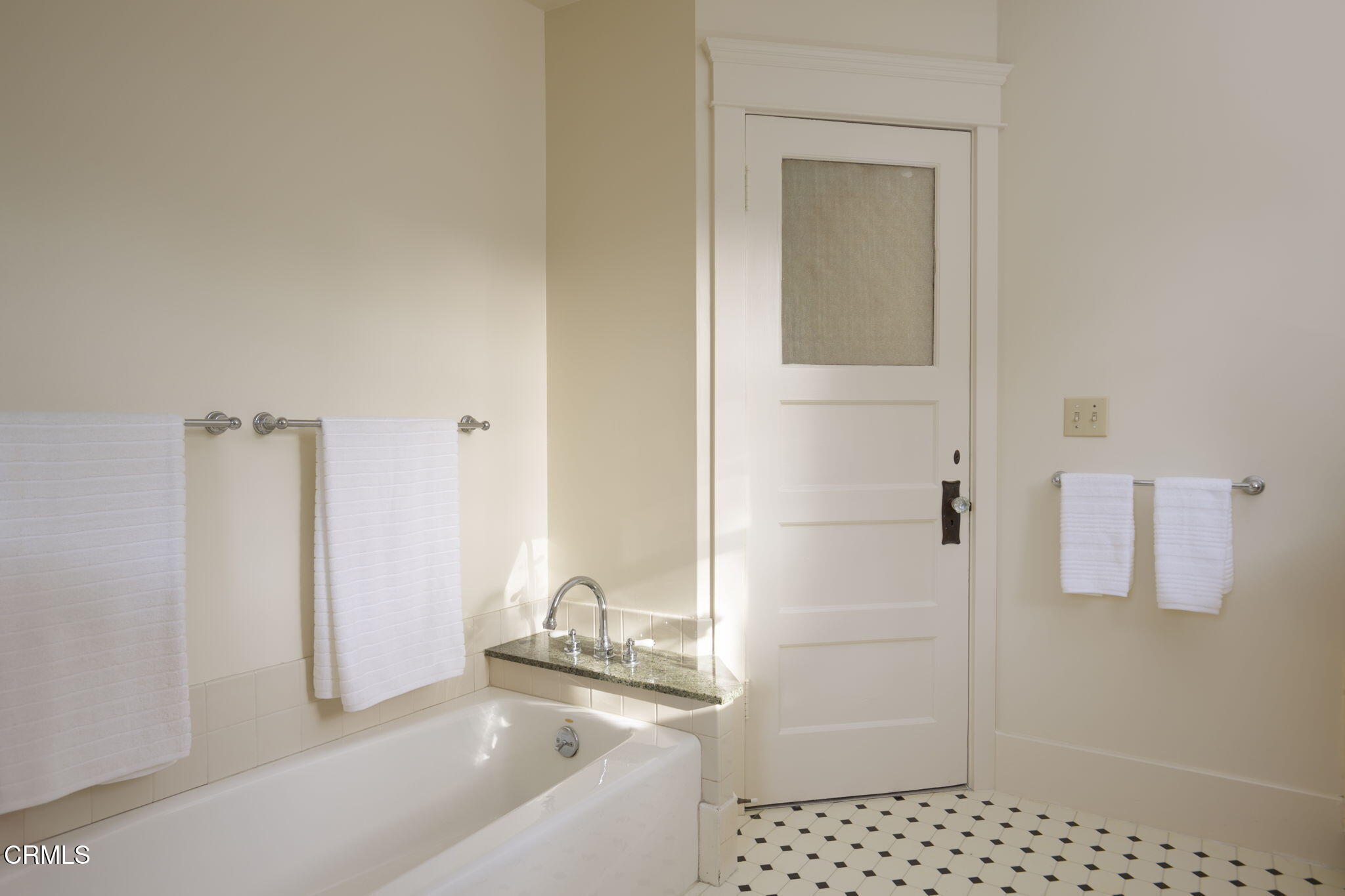 1813 Wayne Avenue South Pasadena, CA 91030 - Photo 38 of 56 a bathroom with a bathtub and shower