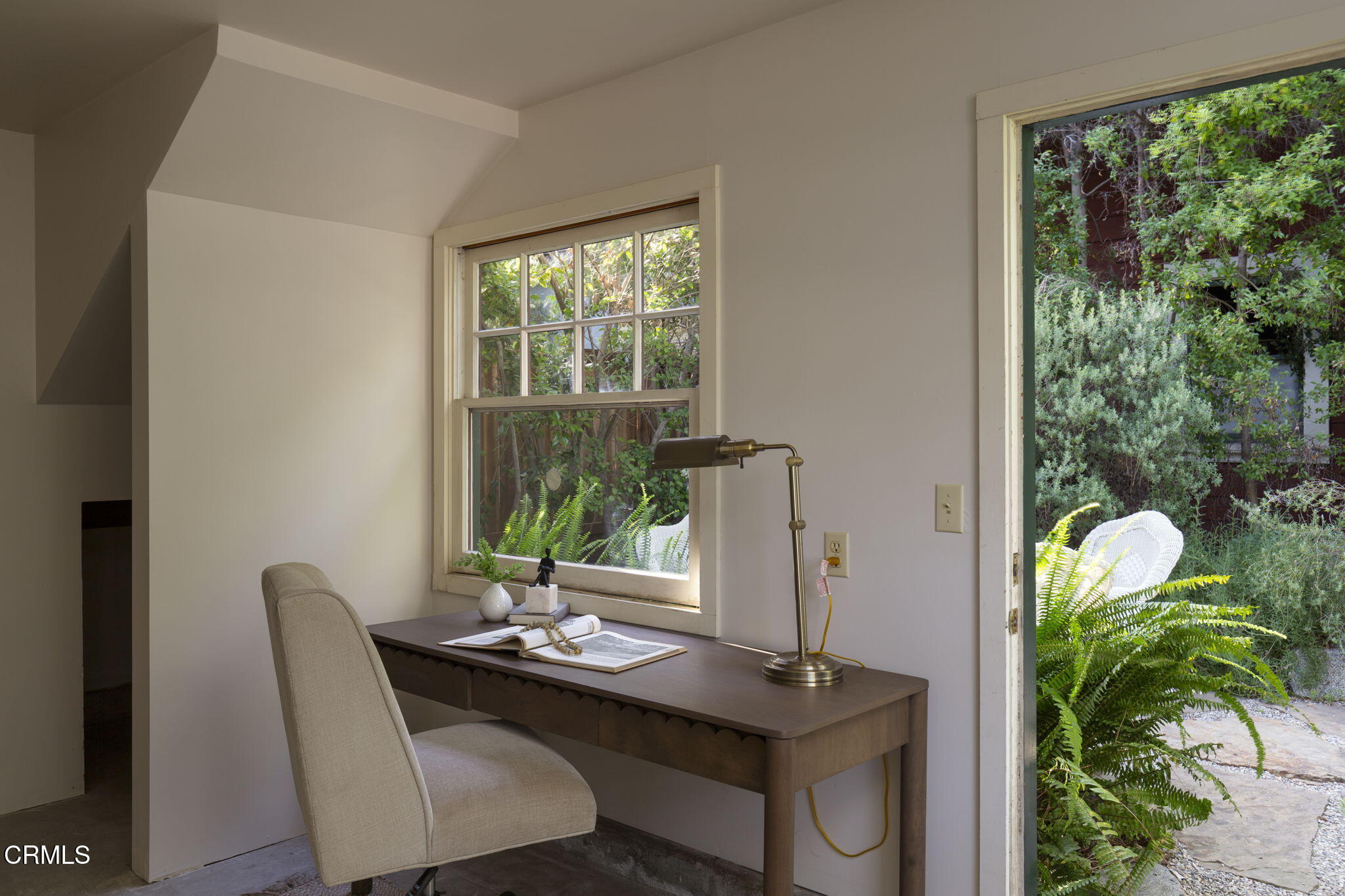 1813 Wayne Avenue South Pasadena, CA 91030 - Photo 51 of 56 a dining room with furniture and window