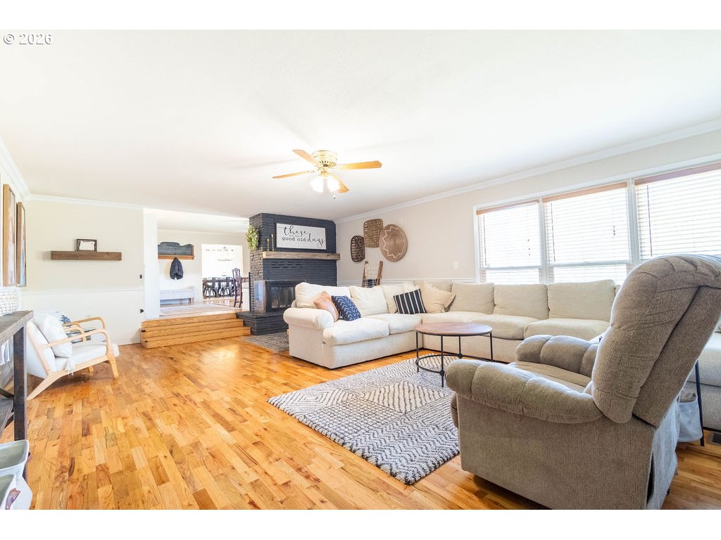 2703 North Spruce Street La Grande, OR 97850 - Photo 12 of 37 a living room with furniture and a large window
