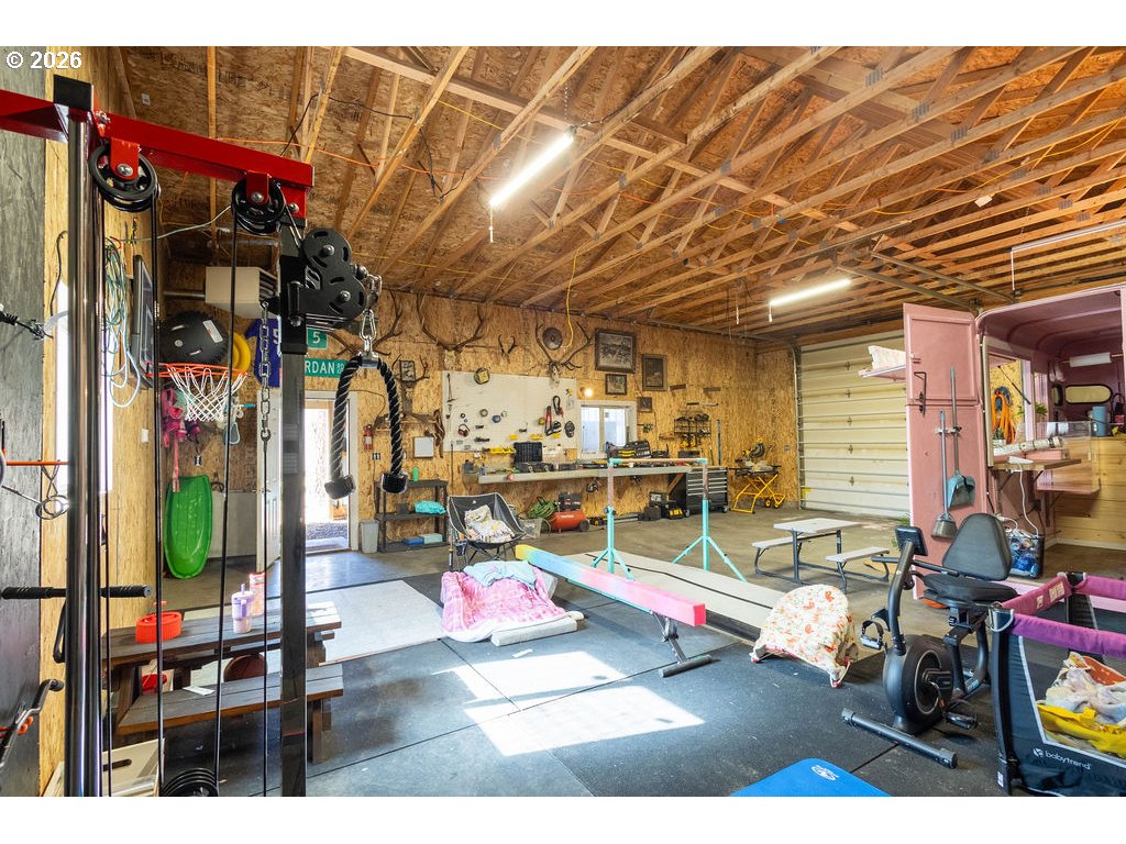 2703 North Spruce Street La Grande, OR 97850 - Photo 31 of 37 a view of a room with gym equipment