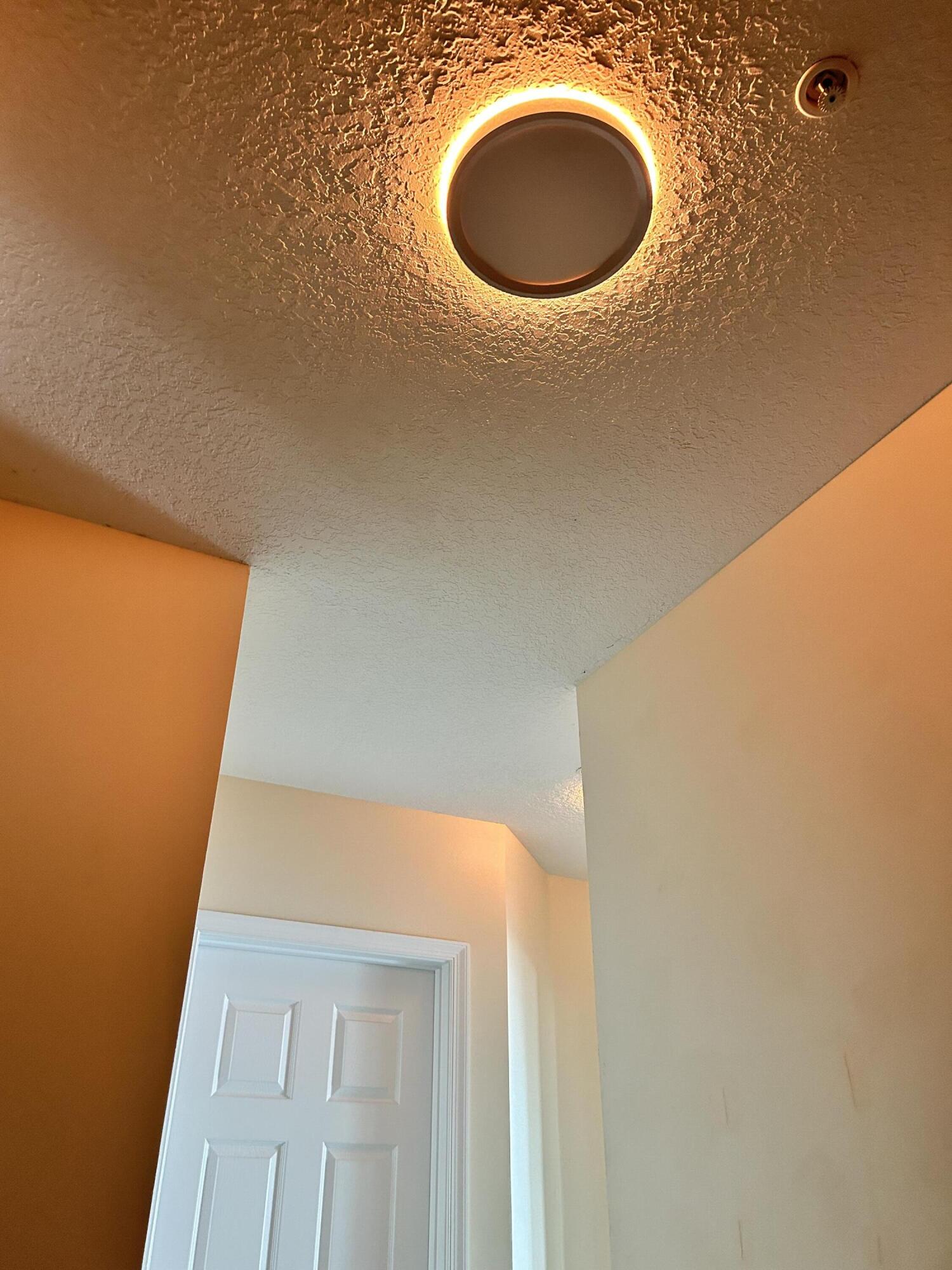 4313 Parkside Drive Jupiter, FL 33458 - Photo 18 of 29 LED Nightlights in Hallways