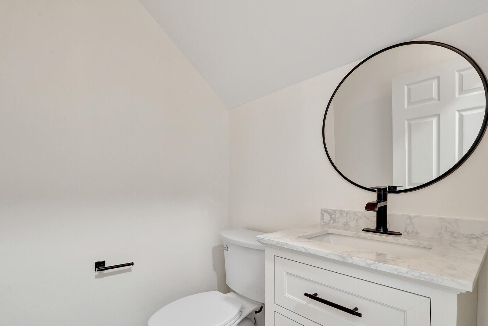 4313 Parkside Drive Jupiter, FL 33458 - Photo 19 of 29 Half Bath