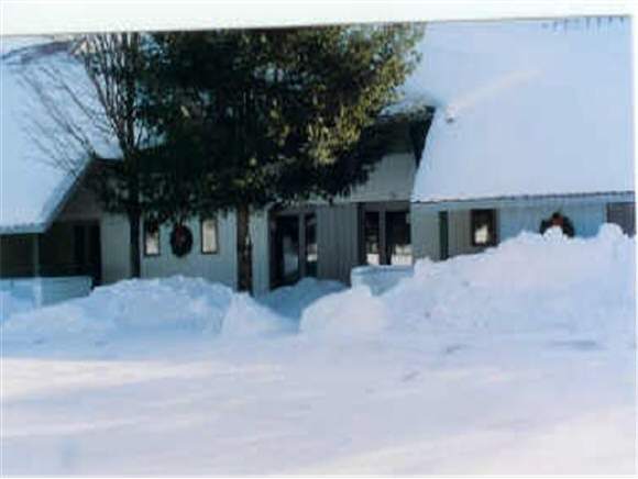 1003 Cape Cod Road, Unit 9 Stowe, VT 05672 - Photo 1 of 1 Gallery Image 1