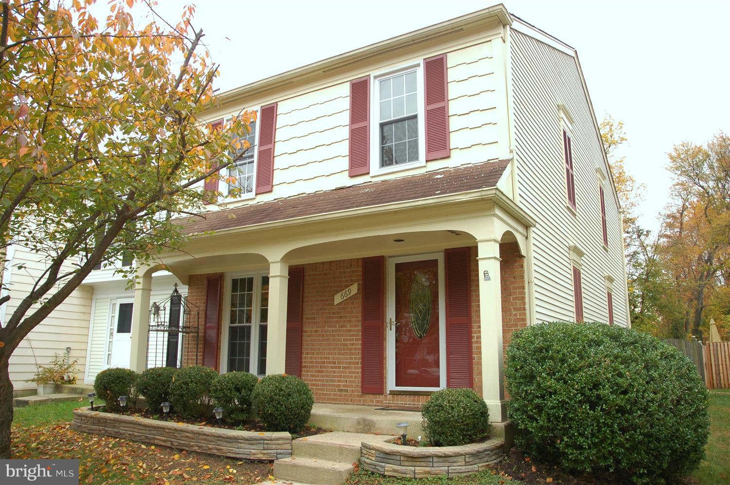 669 Concerto Lane Silver Spring, MD 20901 - Photo 1 of 26 Exterior (Front)