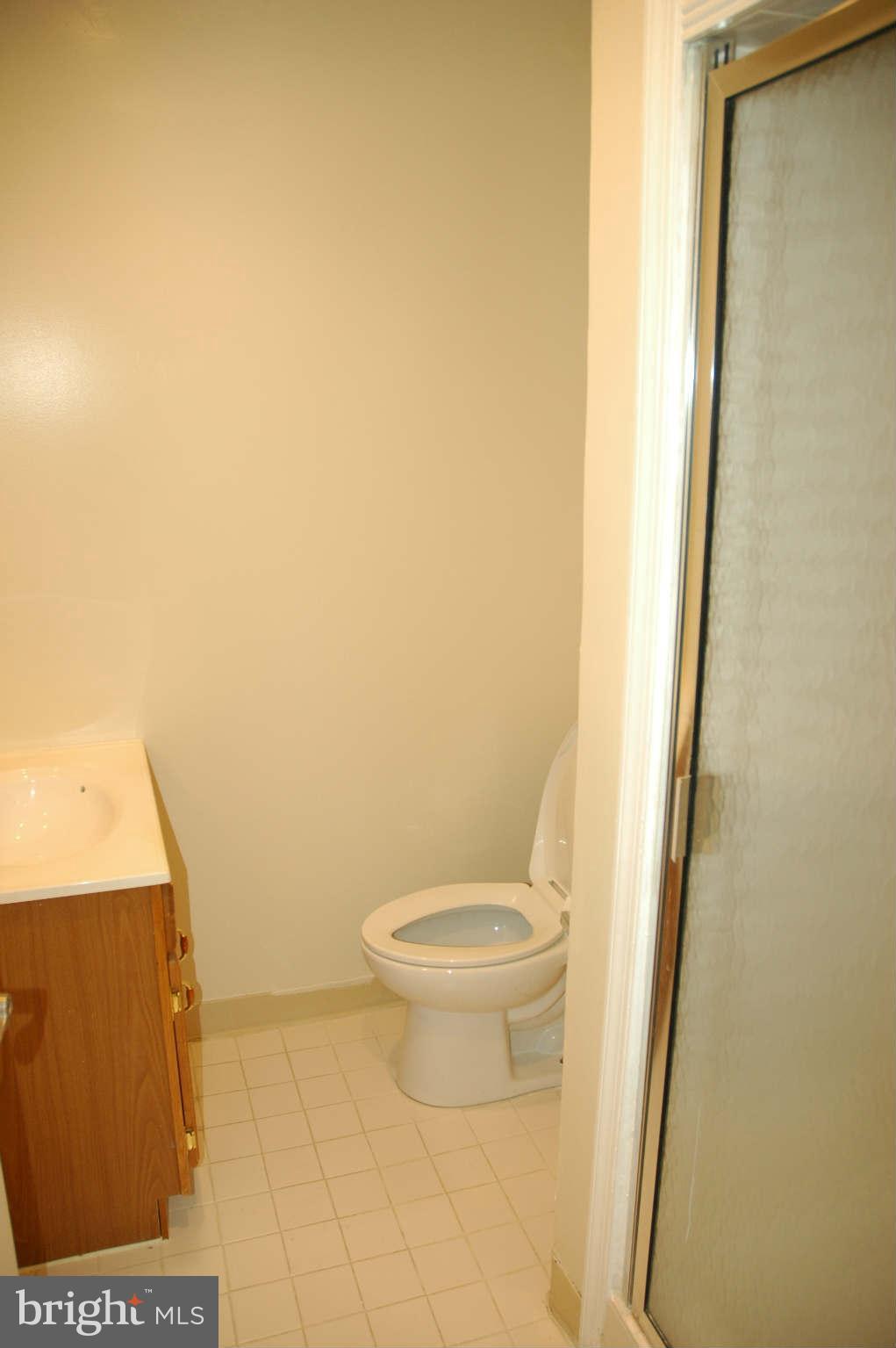 669 Concerto Lane Silver Spring, MD 20901 - Photo 24 of 26 Bath