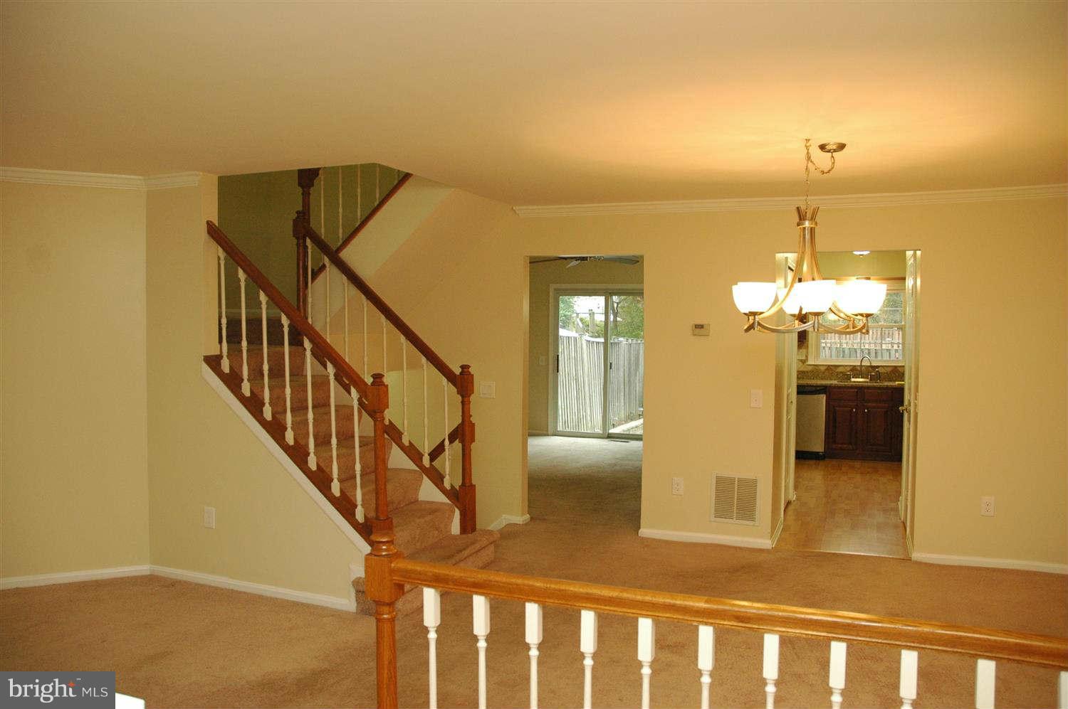 669 Concerto Lane Silver Spring, MD 20901 - Photo 6 of 26 Family Room