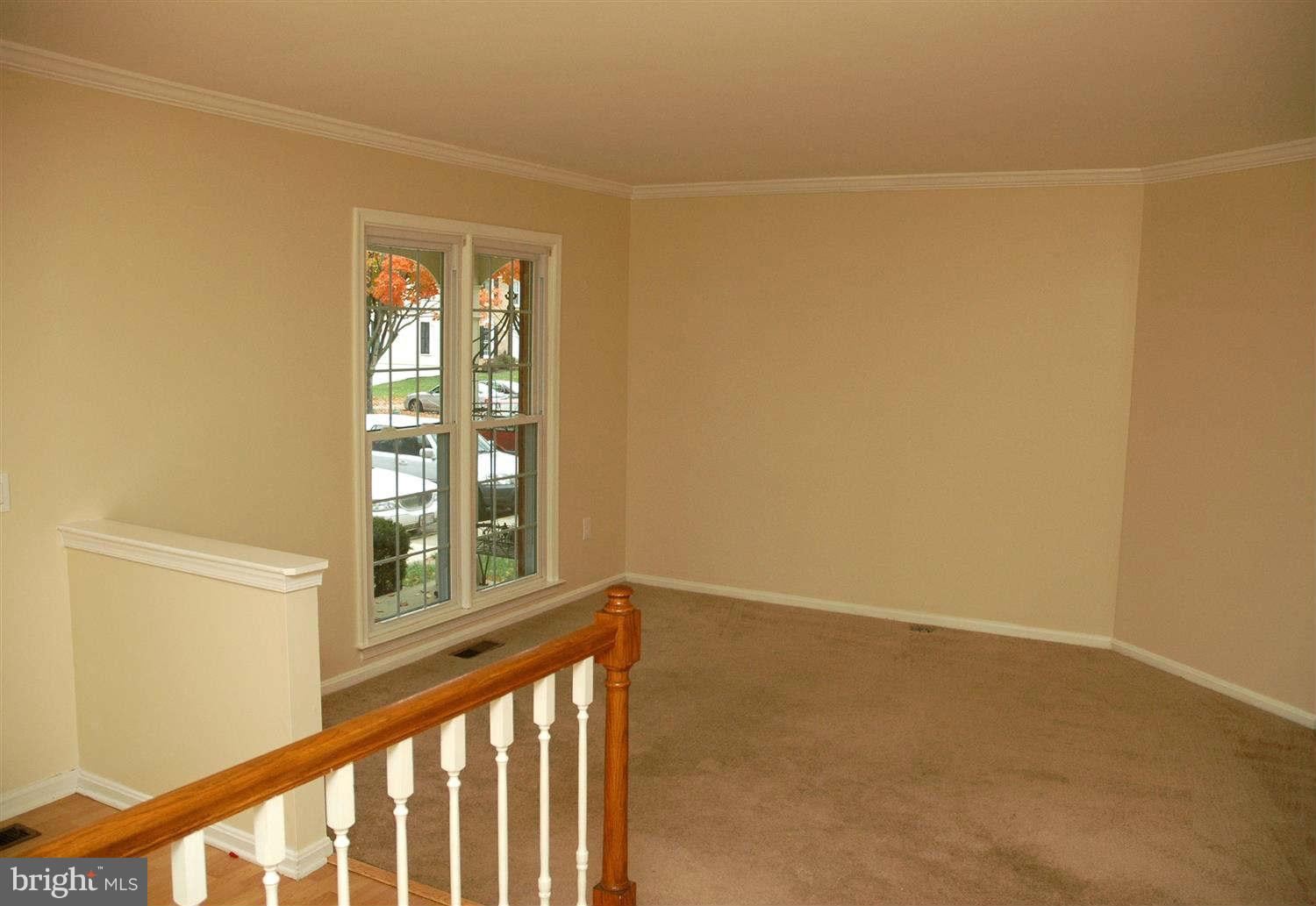 669 Concerto Lane Silver Spring, MD 20901 - Photo 7 of 26 Family Room
