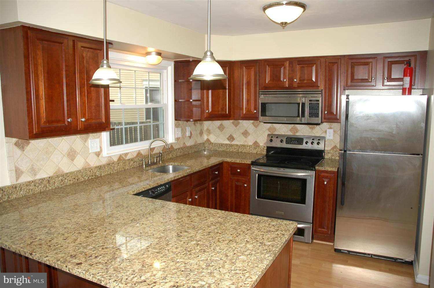 669 Concerto Lane Silver Spring, MD 20901 - Photo 9 of 26 Kitchen