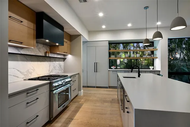 $3,400,000 | 948 Citrus Avenue, Sarasota, FL 34236