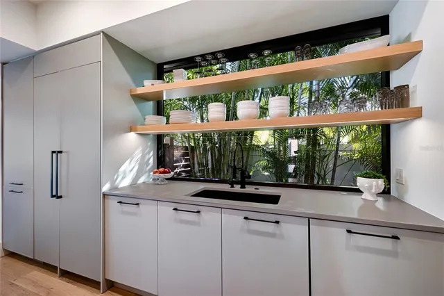 $3,400,000 | 948 Citrus Avenue, Sarasota, FL 34236