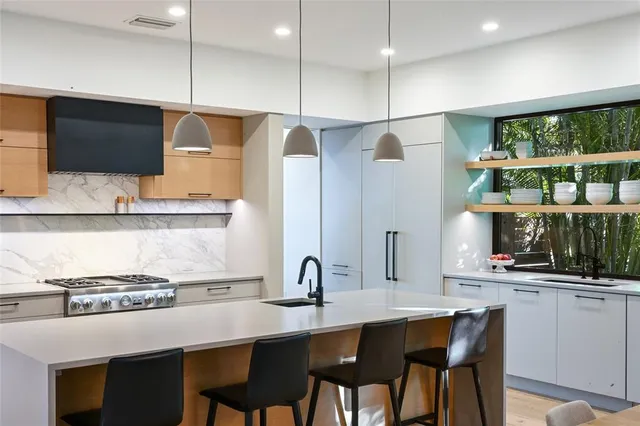 $3,400,000 | 948 Citrus Avenue, Sarasota, FL 34236