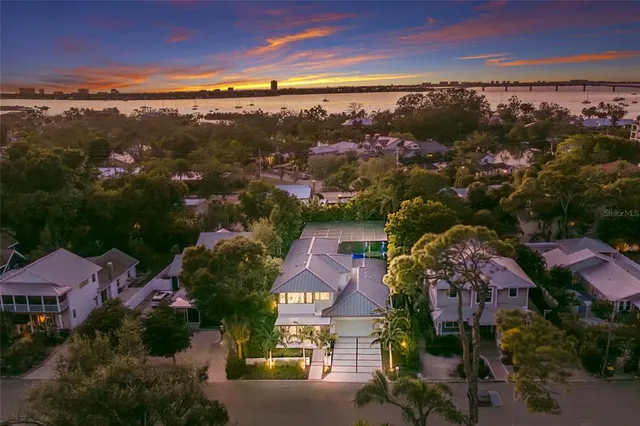 $3,400,000 | 948 Citrus Avenue, Sarasota, FL 34236