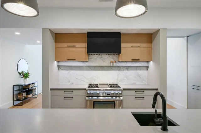 $3,400,000 | 948 Citrus Avenue, Sarasota, FL 34236