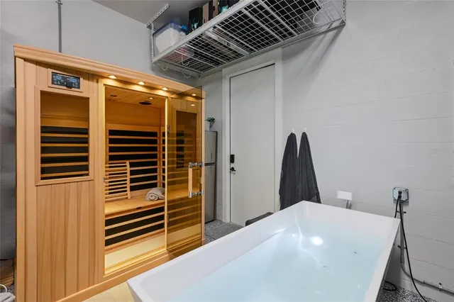 $3,400,000 | 948 Citrus Avenue, Sarasota, FL 34236